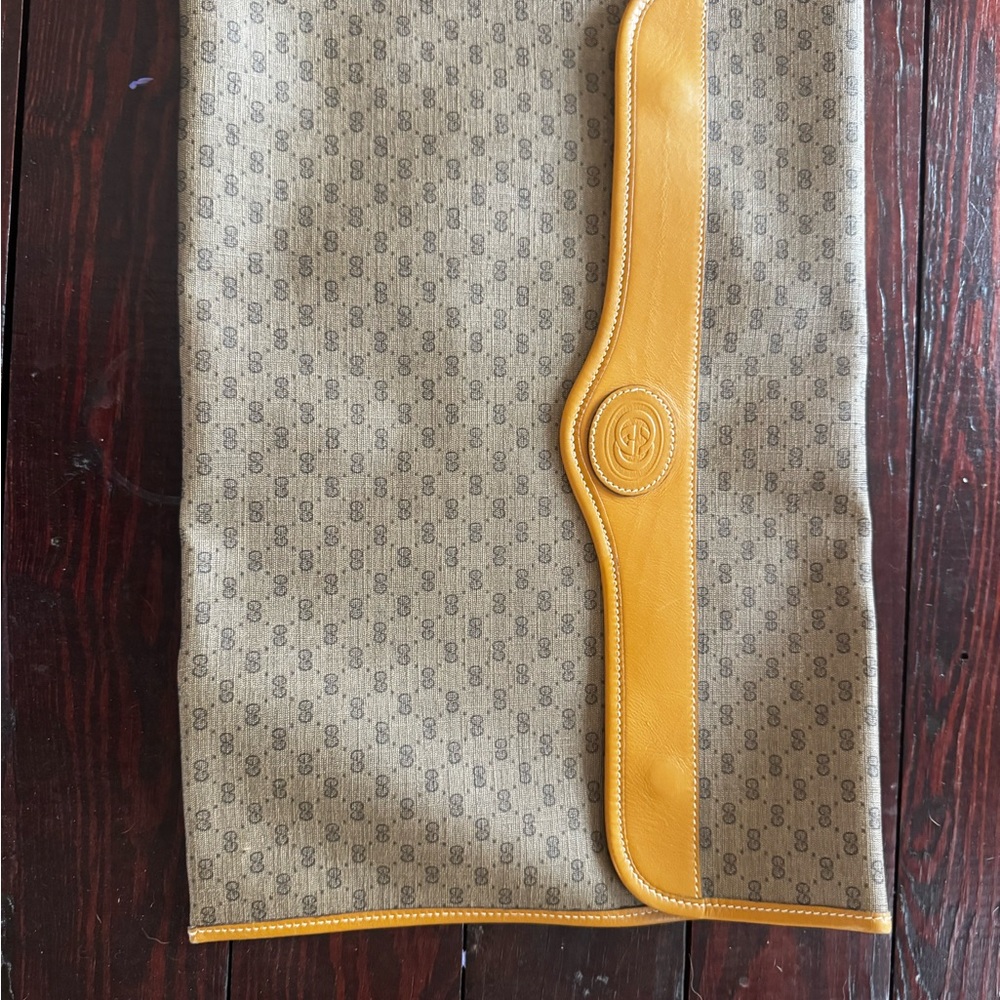 Gucci Gray and Tan Fabric Detail